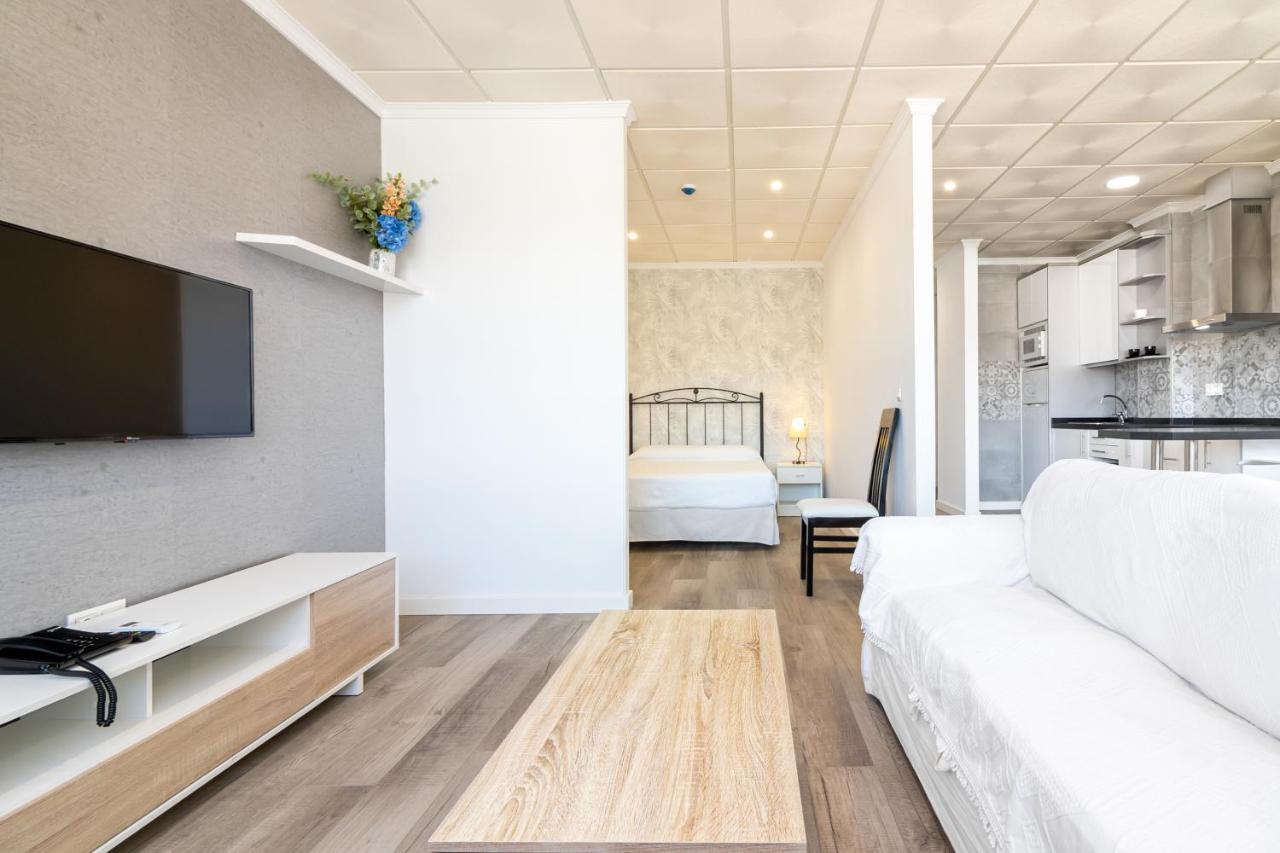 Apartamentos Avenida Tropical By Bossh! Apartments Salobreña Dış mekan fotoğraf